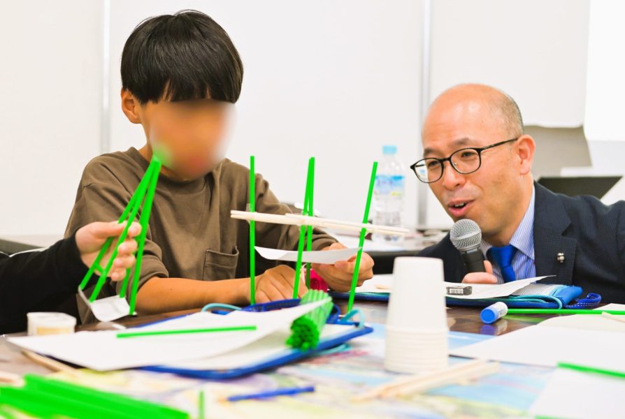 保護中: 小学生向けキャリア教育プログラム「ミライトラベルDAY」に出展しました～建設業の魅力を子どもたちへ～