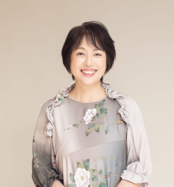 保護中: 白駒 妃登美